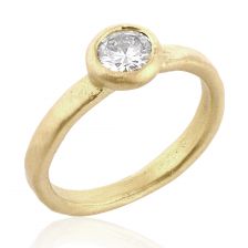 טבעת אירוסין מודרנית 