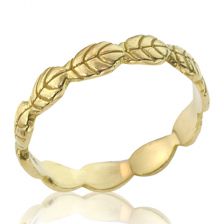 טבעת נישואין בדוגמת עלים