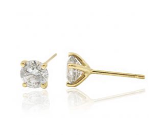 Elegant Diamond Stud Earrings 