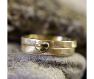 Classic Thin Gold Wedding Band
